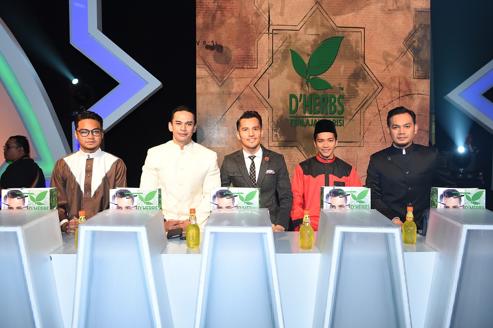 Juri awam lelaki- Syafiq Kyle, Norman Hakim, Dato' Aliff, Da'i Farhan, S...
