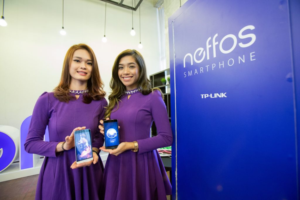 Image 3 - Models with the new Neffos C5 Max