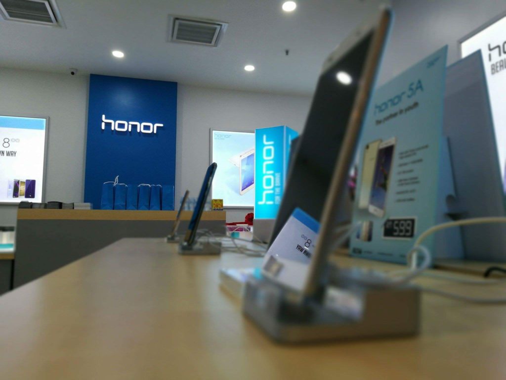 honor-malaysia-concept-store-3